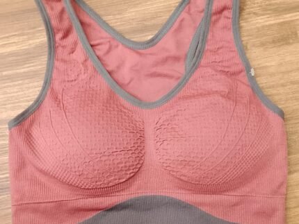 sports bra
